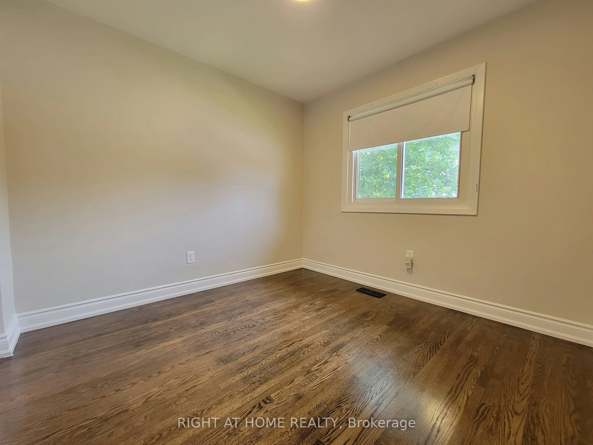 1411 Charles Drive, Burlington, ON, L7P 2C8 - 19