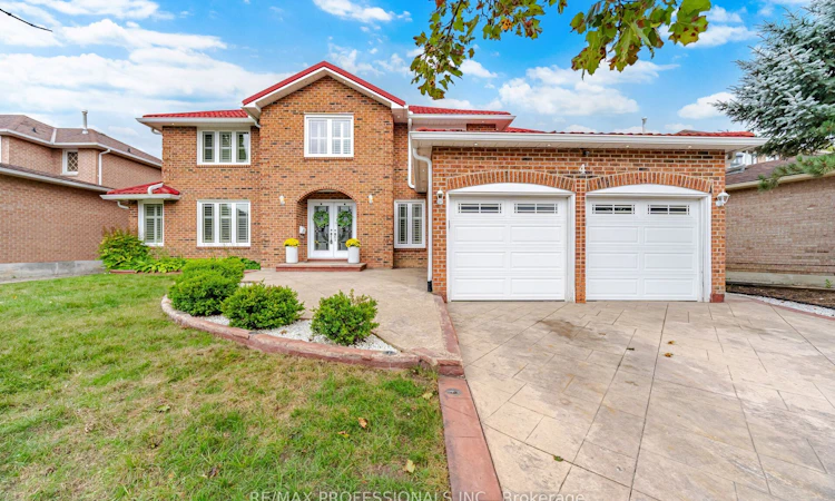4 Mcfadden Drive