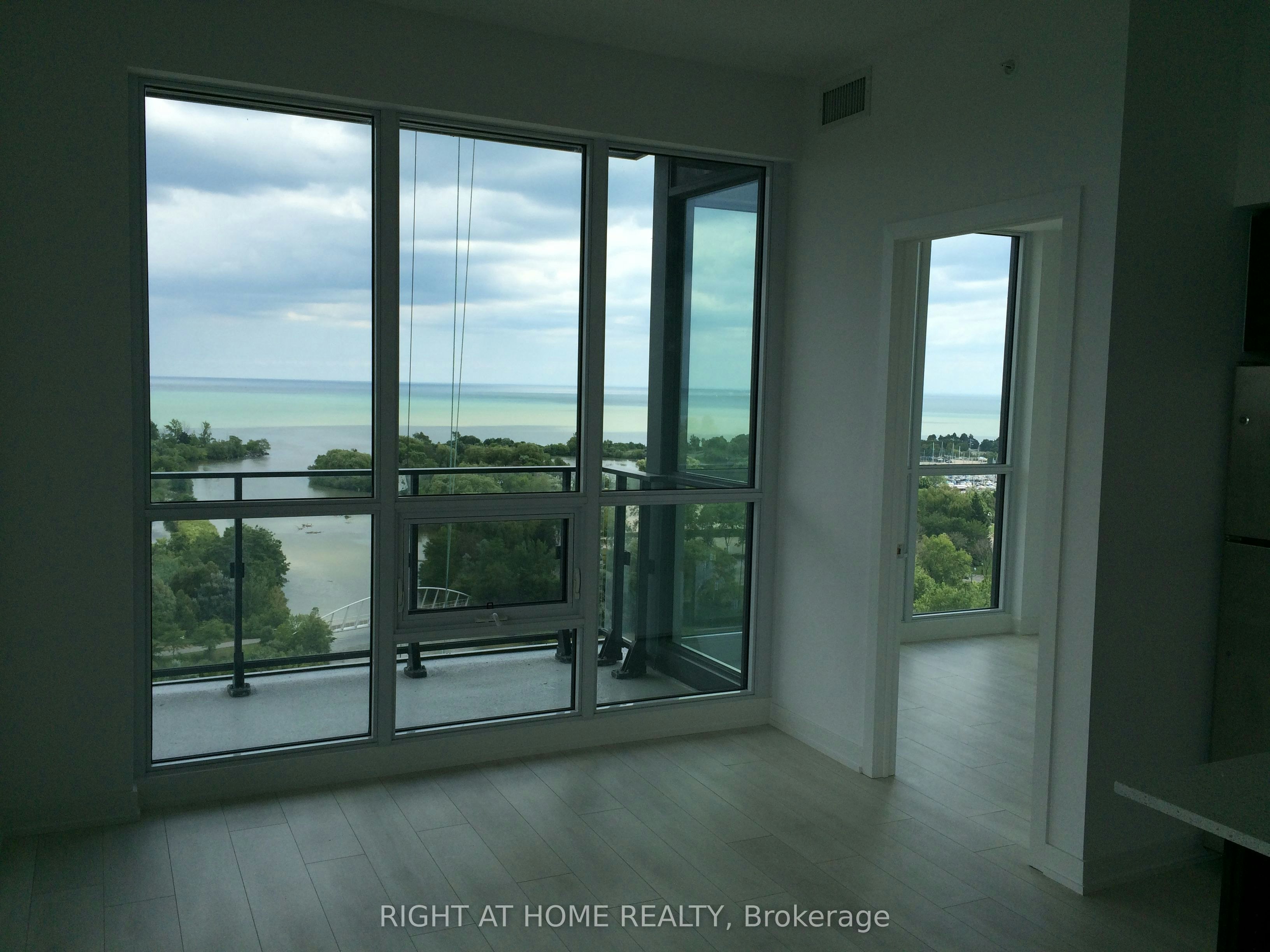 1801-2212 Lake Shore Boulevard W, Toronto, ON, M8V 0C2 - 10
