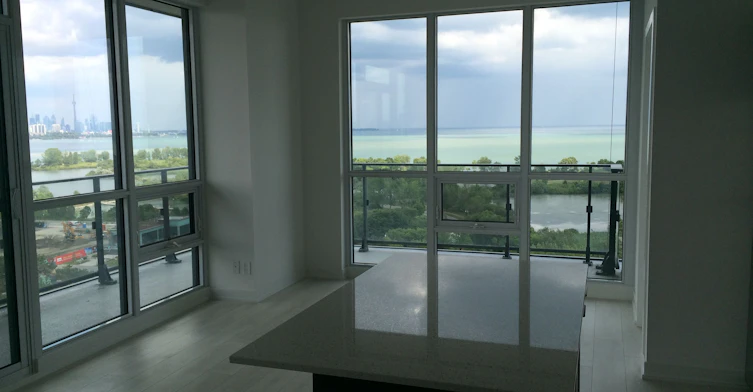 1801-2212 Lake Shore Boulevard W, Toronto, ON, M8V 0C2 - 4