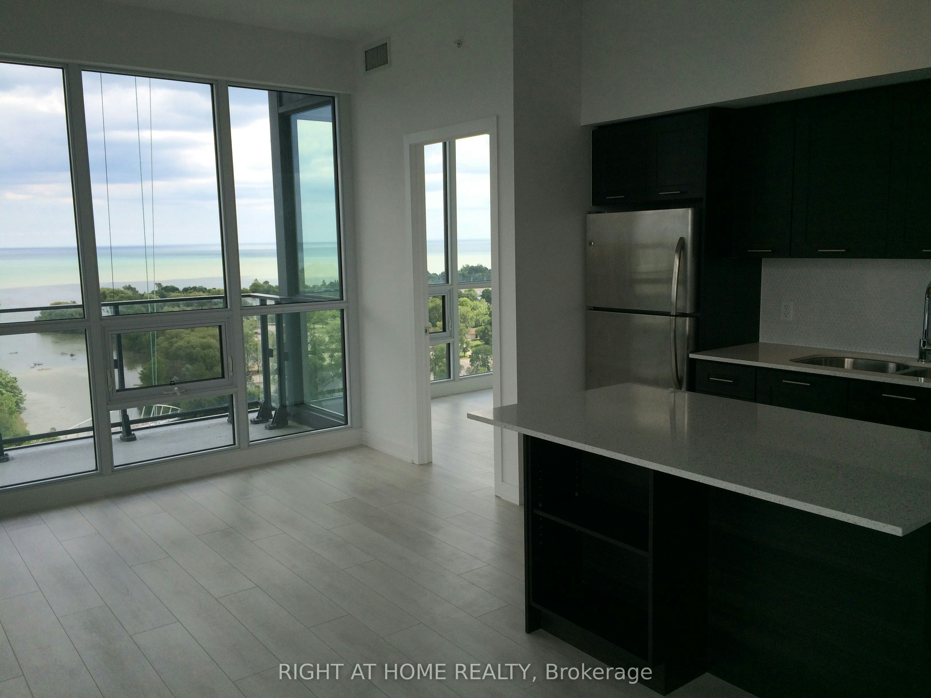 1801-2212 Lake Shore Boulevard W, Toronto, ON, M8V 0C2 - 9