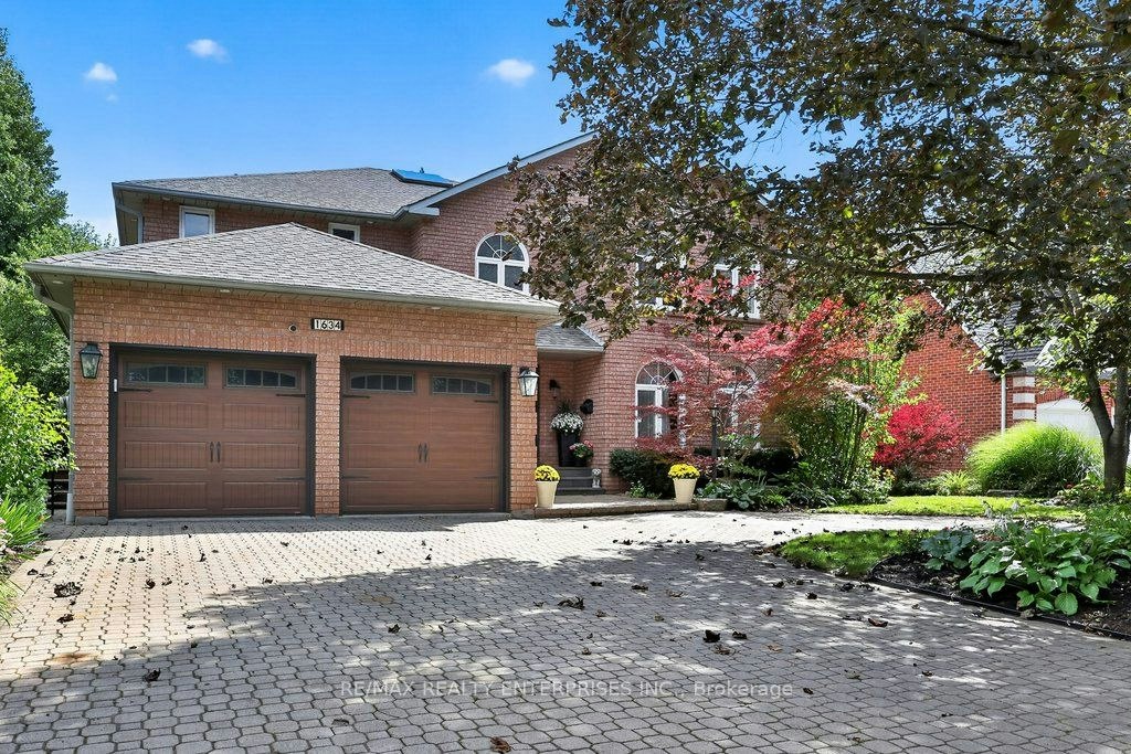 1634 Tipperary Court, Mississauga, ON, L5H 3Z4