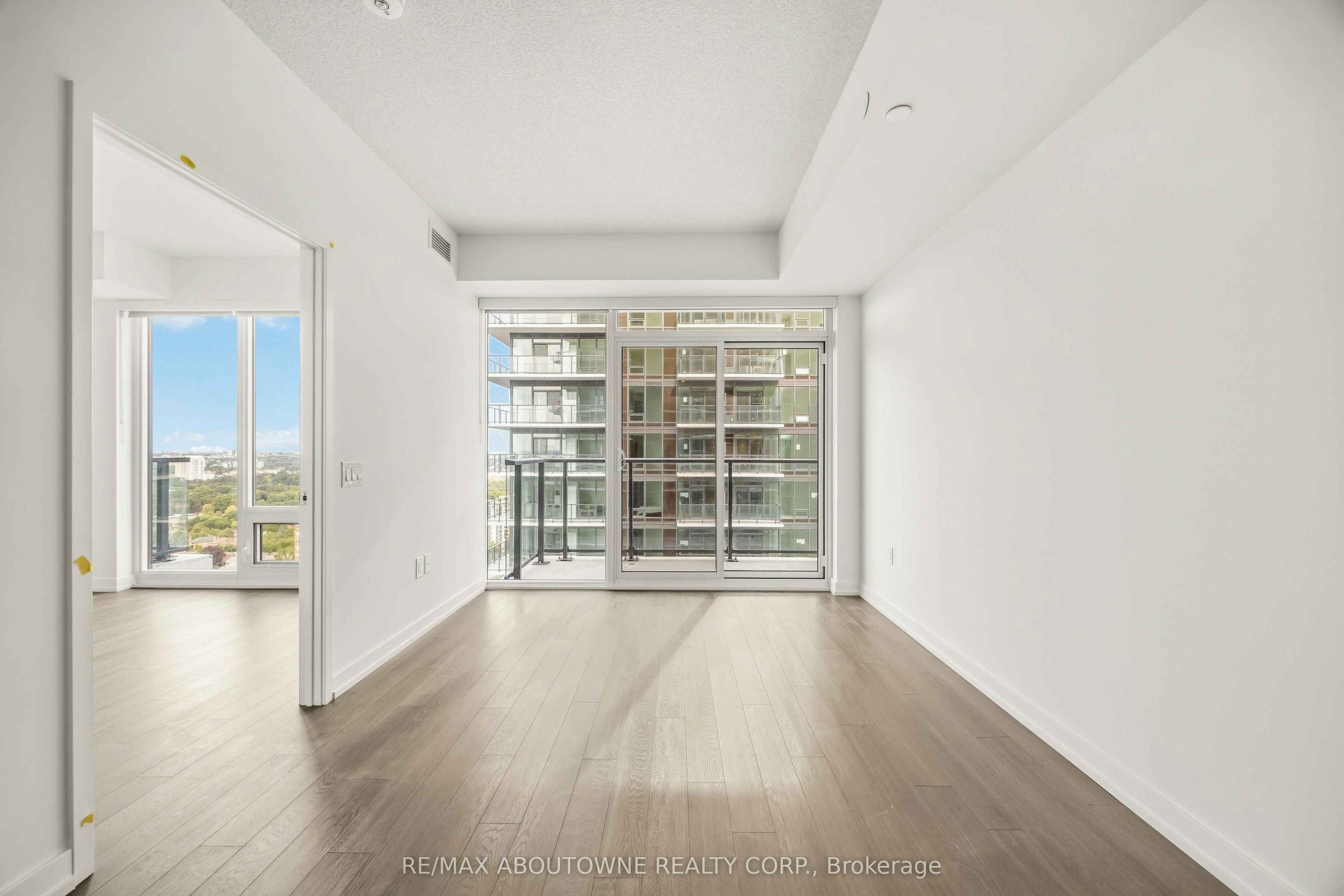 2105-4010 Eglinton Avenue W, Toronto, ON, M9A 0G5 - 15