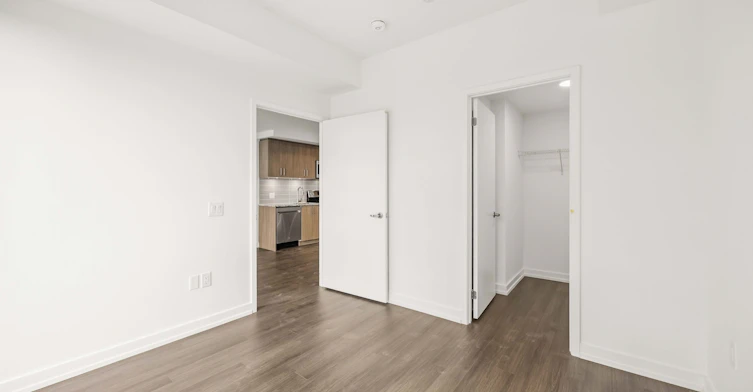 2105-4010 Eglinton Avenue W, Toronto, ON, M9A 0G5 - 17
