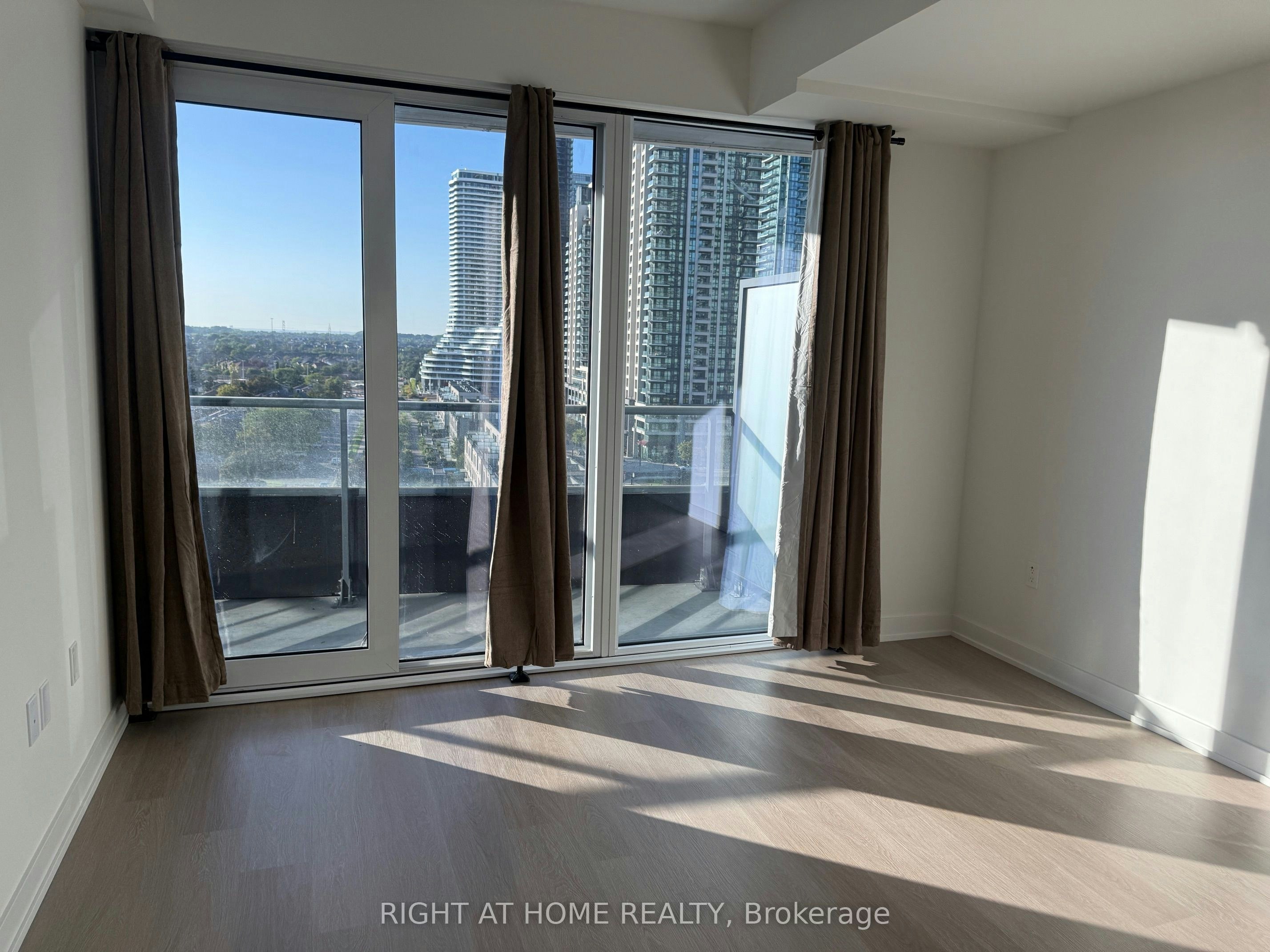 802-448 Burnhamthorpe Road, Mississauga, ON, L5B 0R4 - 28