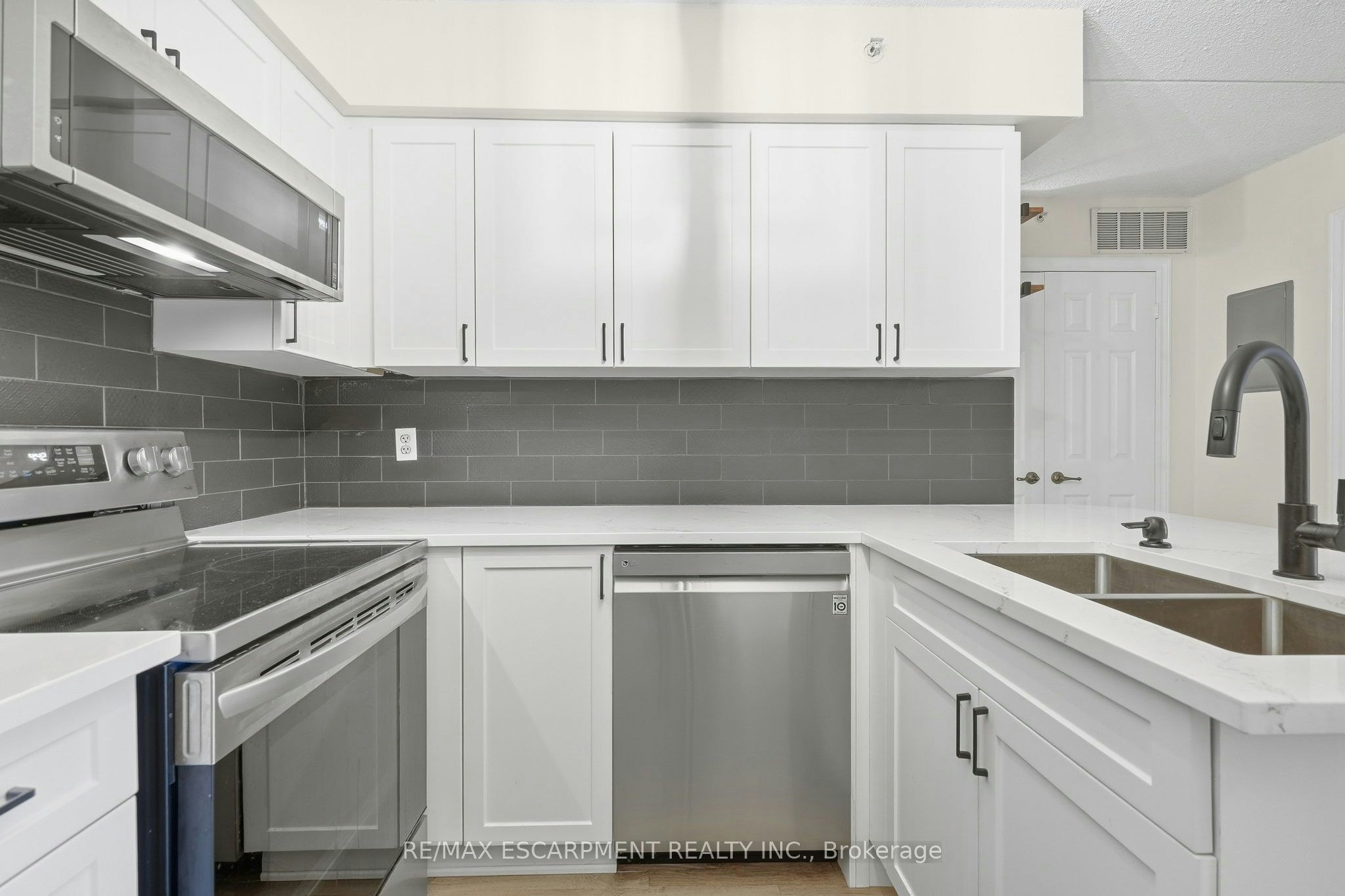 306-2055 Appleby Line, Burlington, ON, L7L 7H2 - 12
