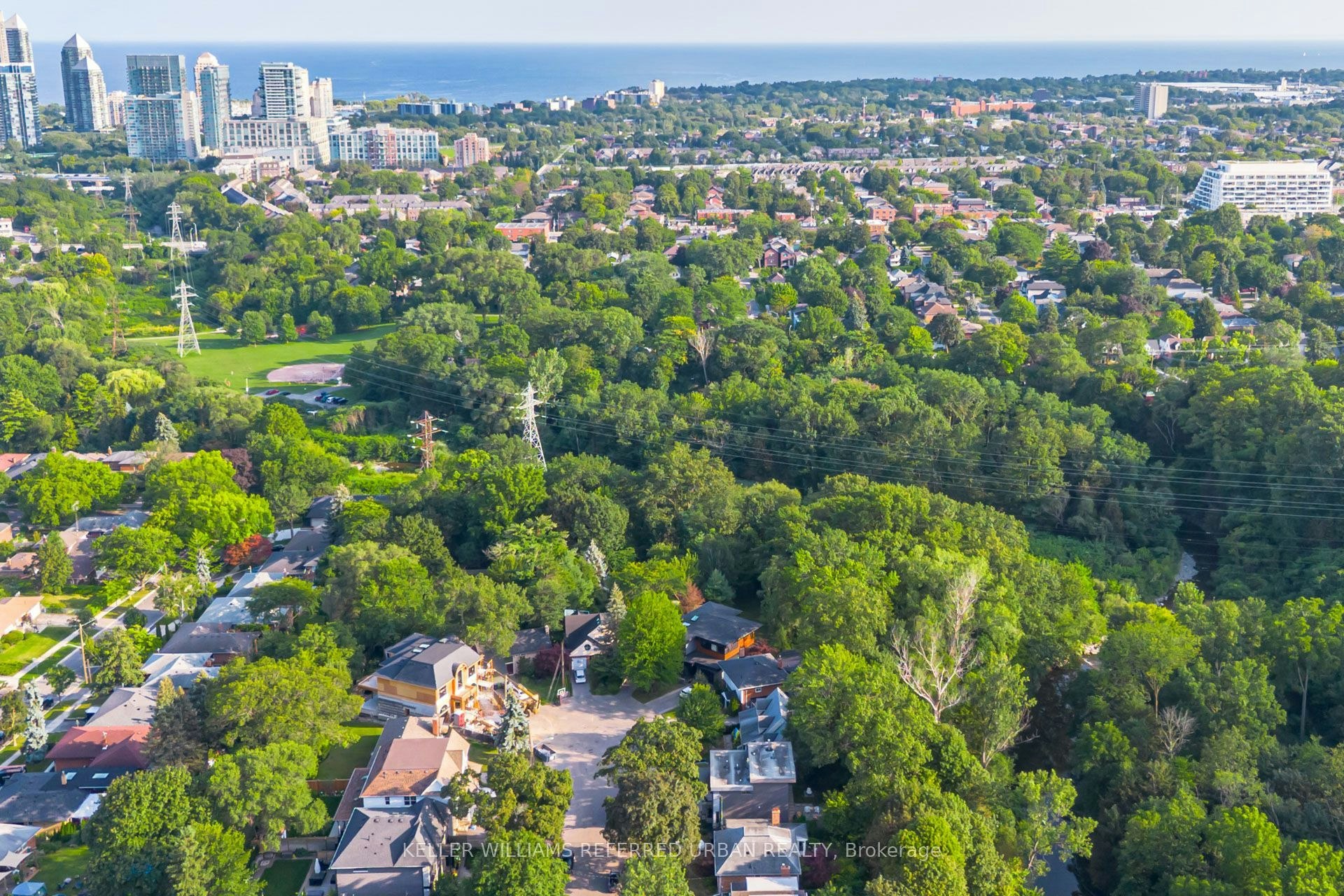28 Beaucourt Road, Toronto, ON, M8Y 3G2 - 47