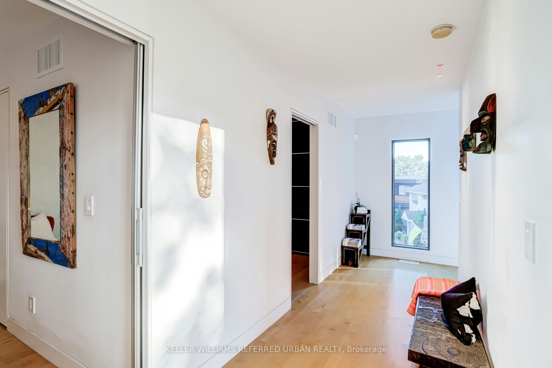 28 Beaucourt Road, Toronto, ON, M8Y 3G2 - 19
