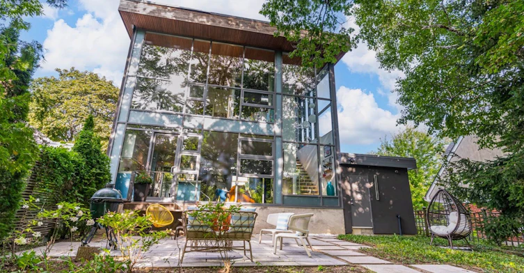 28 Beaucourt Road, Toronto, ON, M8Y 3G2 - 44