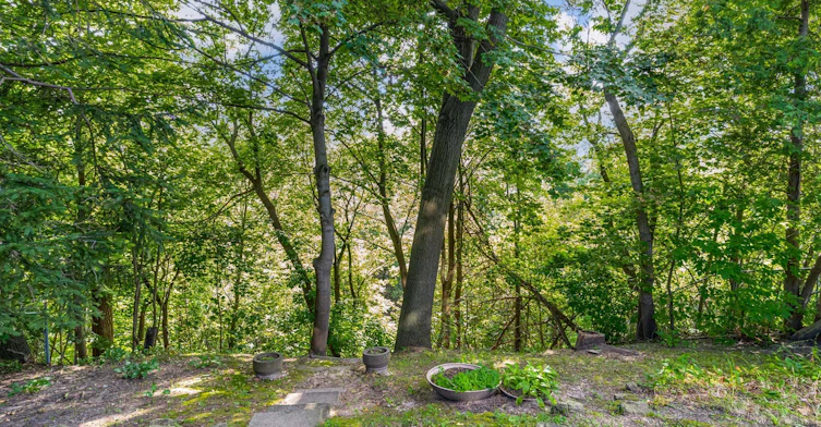28 Beaucourt Road, Toronto, ON, M8Y 3G2 - 42
