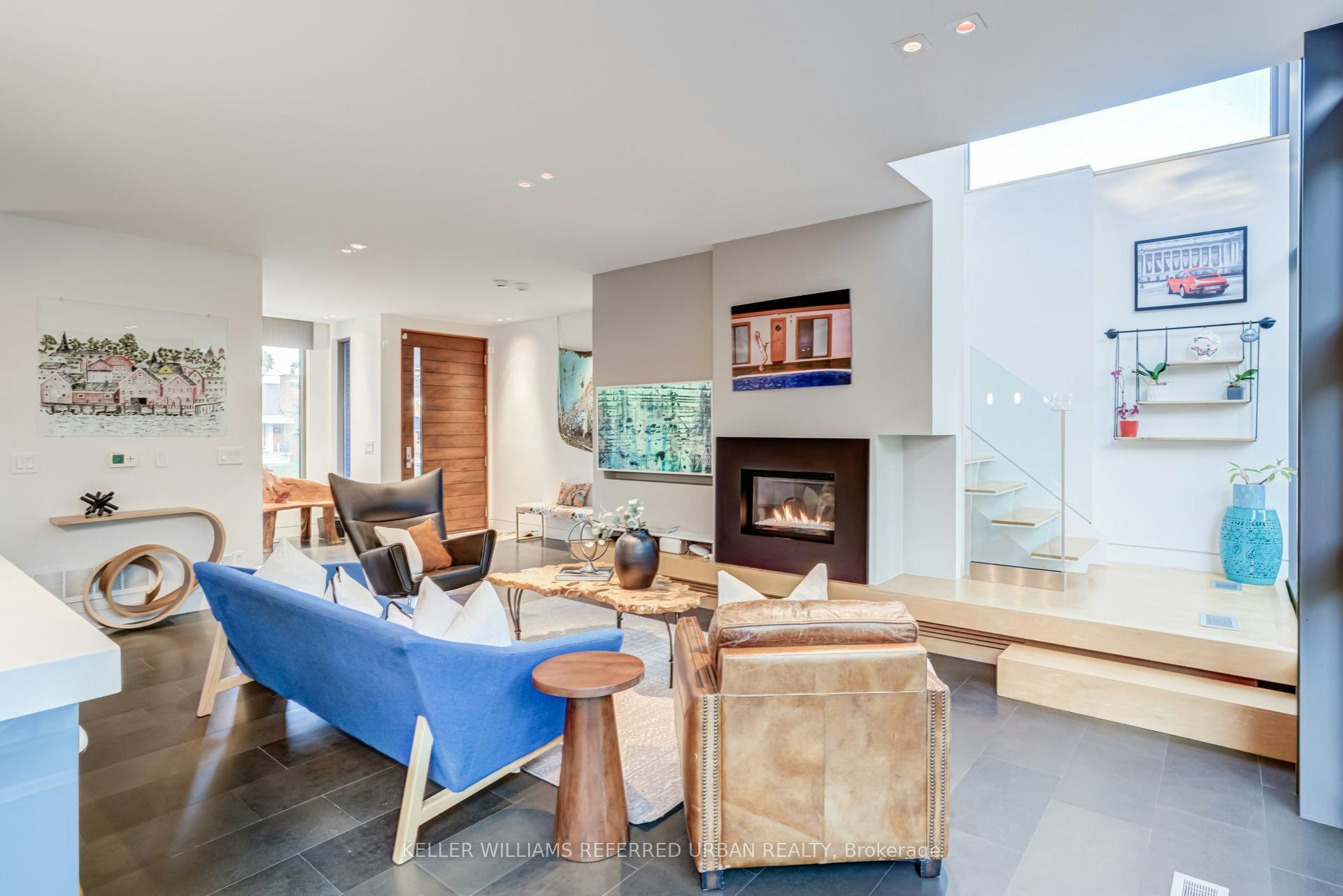 28 Beaucourt Road, Toronto, ON, M8Y 3G2 - 9