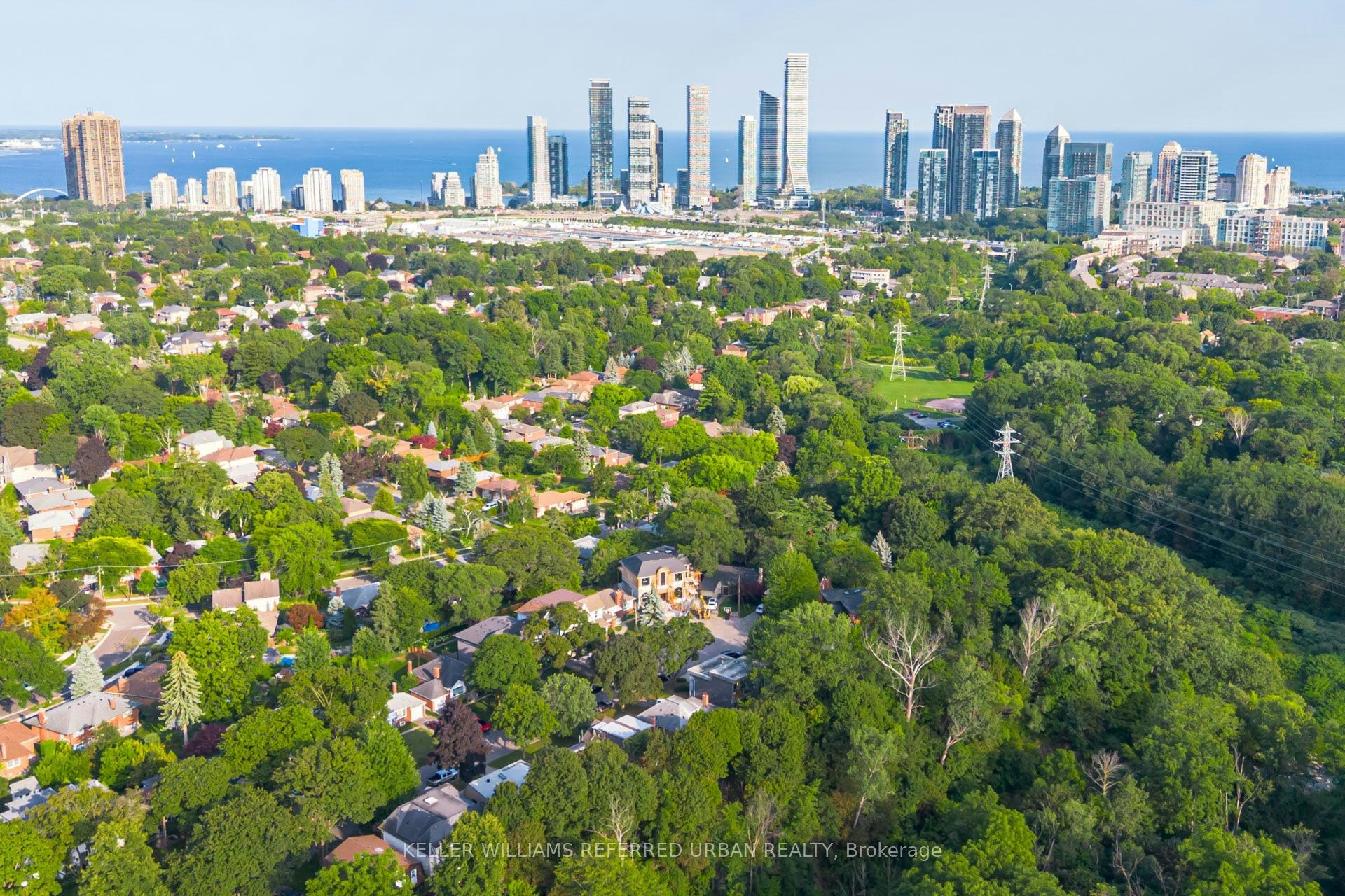 28 Beaucourt Road, Toronto, ON, M8Y 3G2 - 49