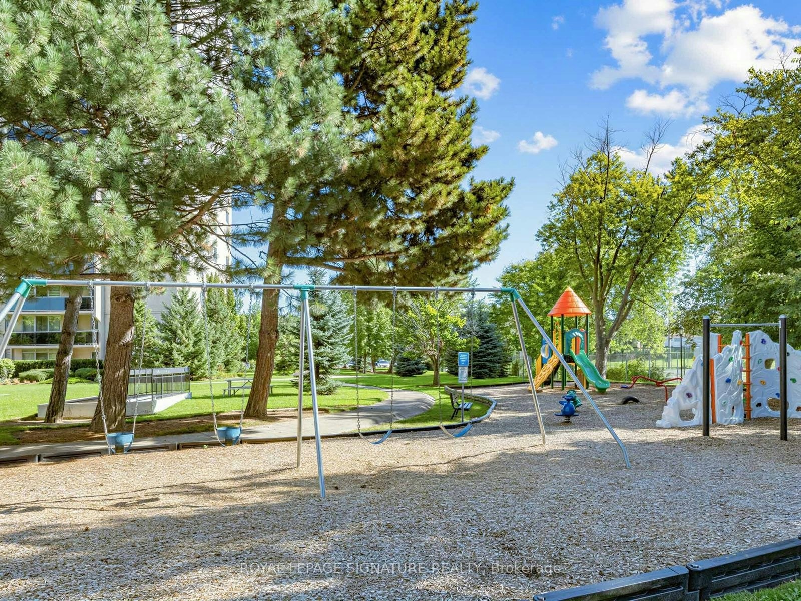 1103-299 Mill Road, Toronto, ON, M9C 4V9 - 38