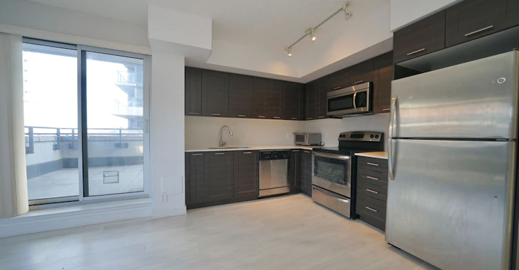 311-2220 Lake Shore Boulevard W, Toronto, ON, M8Y 3H8 - 12