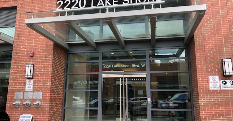 311-2220 Lake Shore Boulevard W, Toronto, ON, M8Y 3H8 - 2