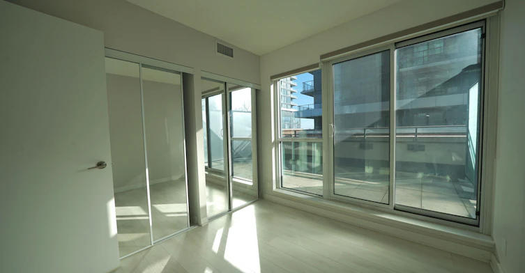 311-2220 Lake Shore Boulevard W, Toronto, ON, M8Y 3H8 - 7