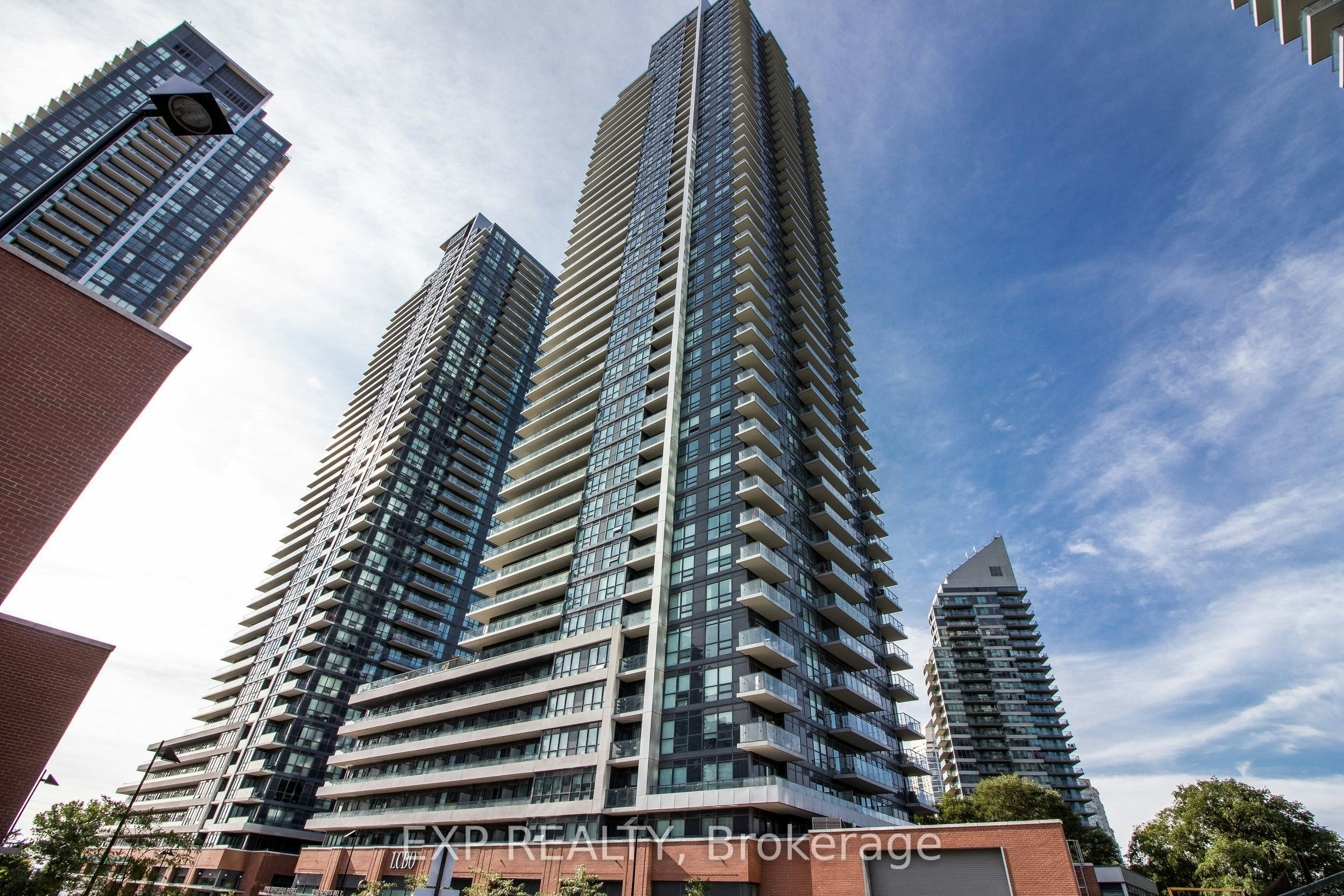 311-2220 Lake Shore Boulevard W, Toronto, ON, M8Y 3H8