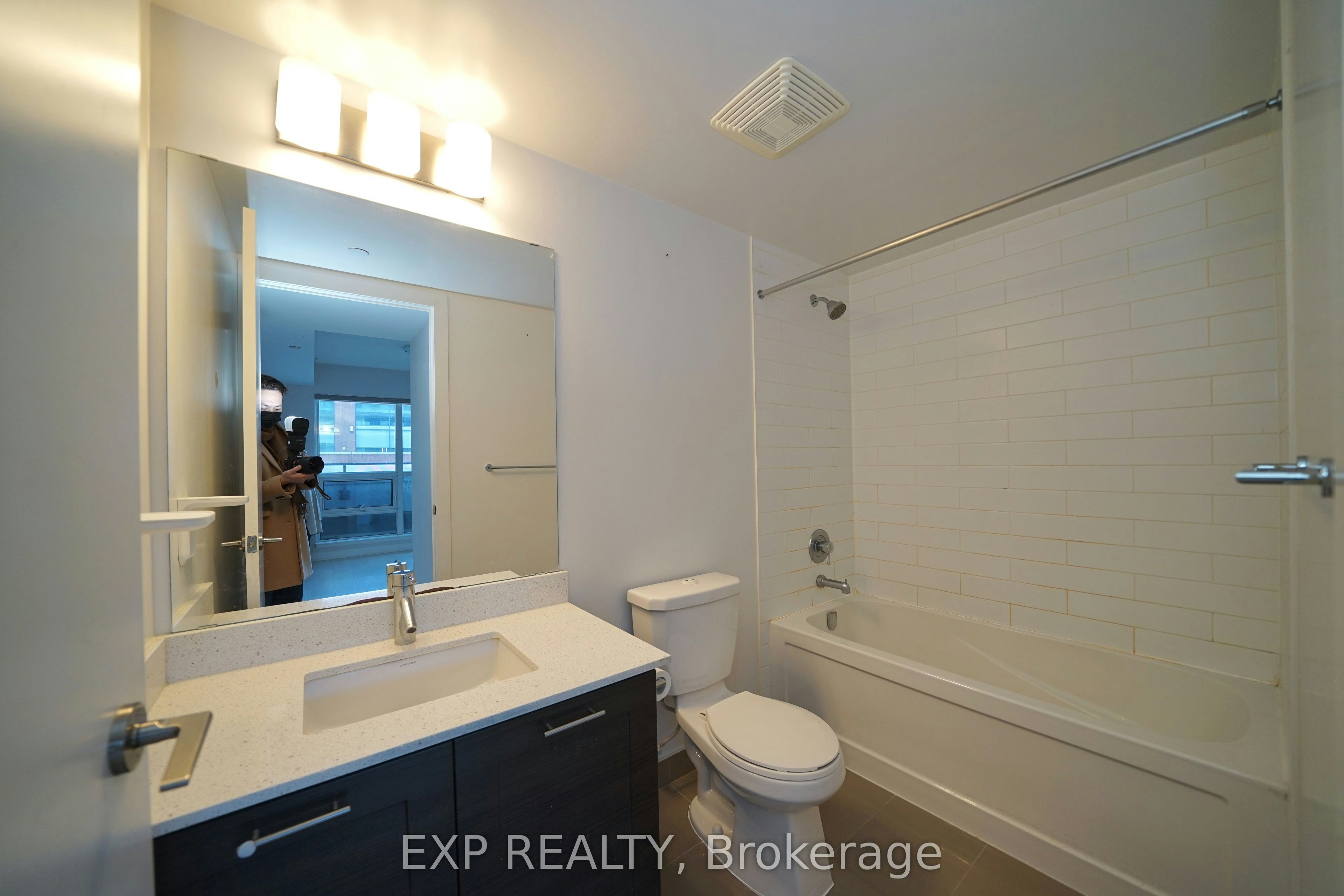 311-2220 Lake Shore Boulevard W, Toronto, ON, M8Y 3H8 - 11
