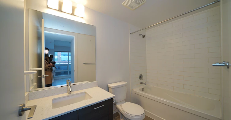 311-2220 Lake Shore Boulevard W, Toronto, ON, M8Y 3H8 - 11