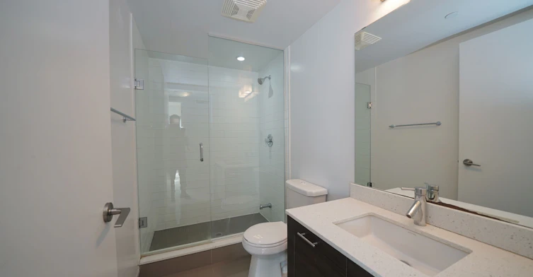 311-2220 Lake Shore Boulevard W, Toronto, ON, M8Y 3H8 - 10
