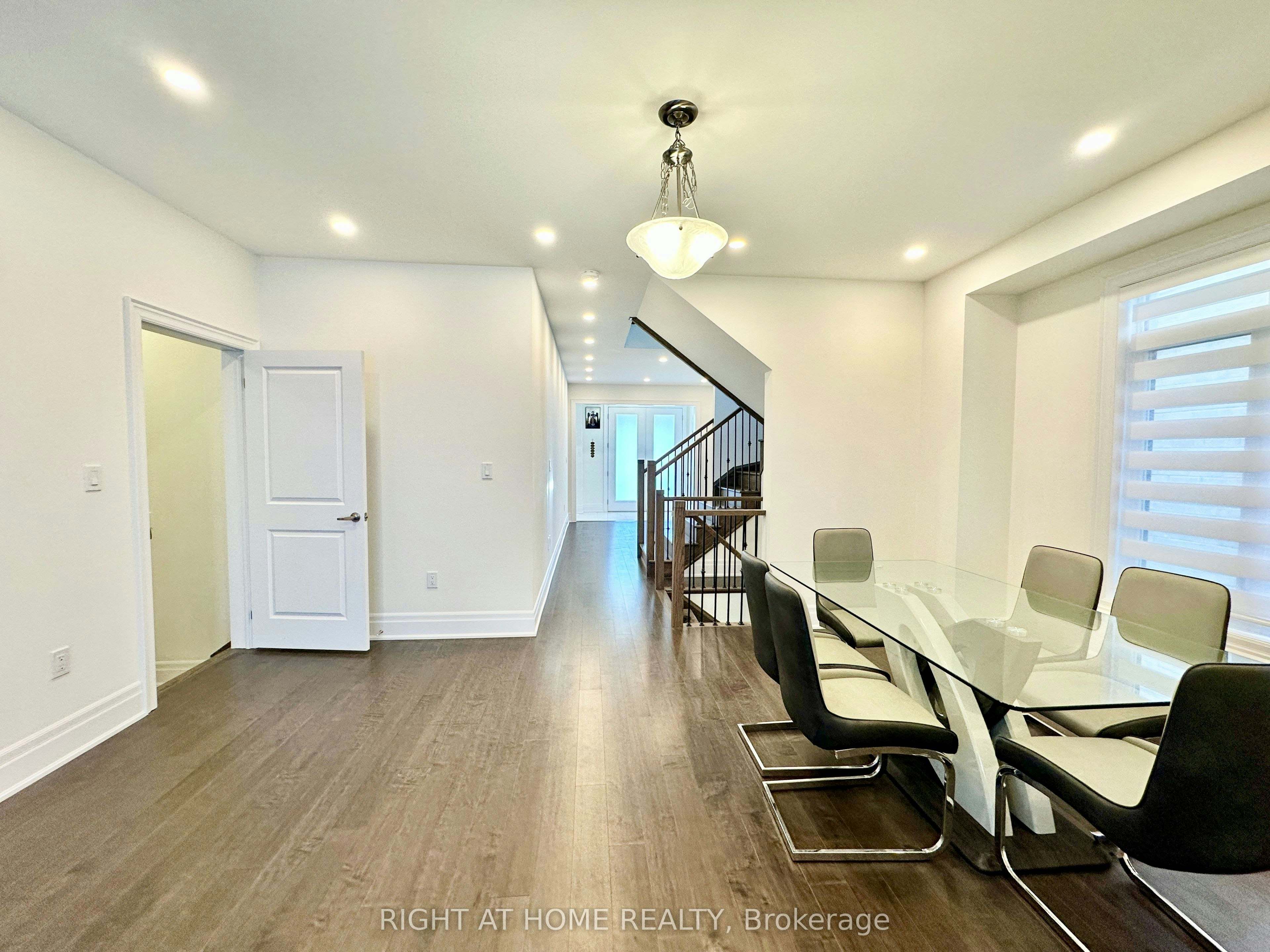 12 Coulterville Drive, Caledon, ON, L7C 4M2 - 4
