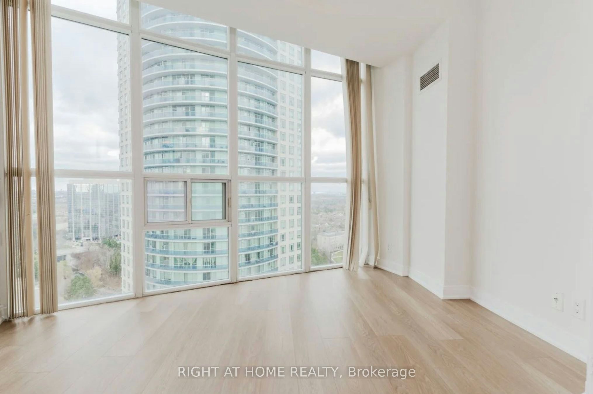 2010-70 Absolute Avenue, Mississauga, ON, L4Z 0A4 - 13