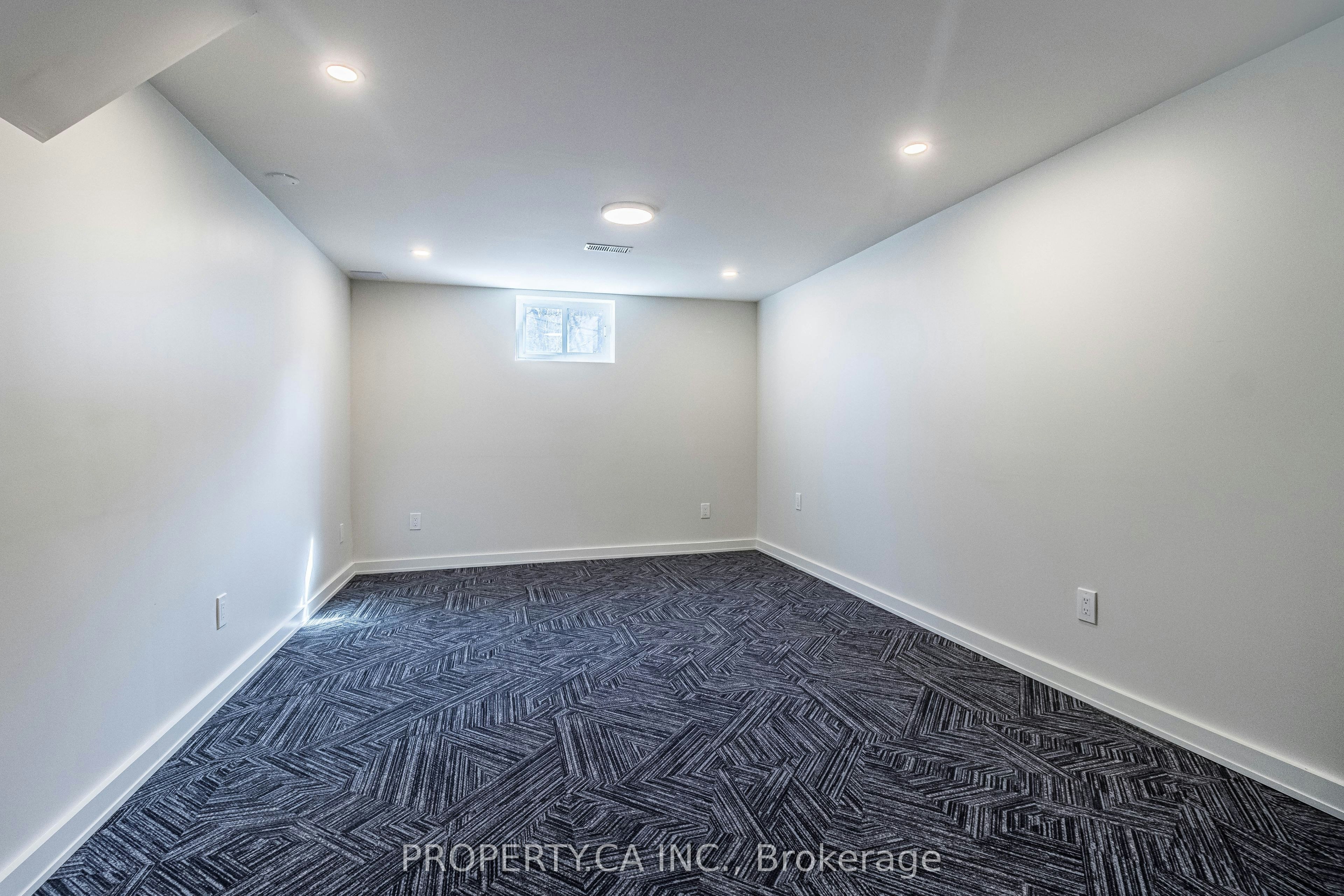 Basement-3470 Enniskillen Circle S, Mississauga, ON, L5C 2N1 - 5