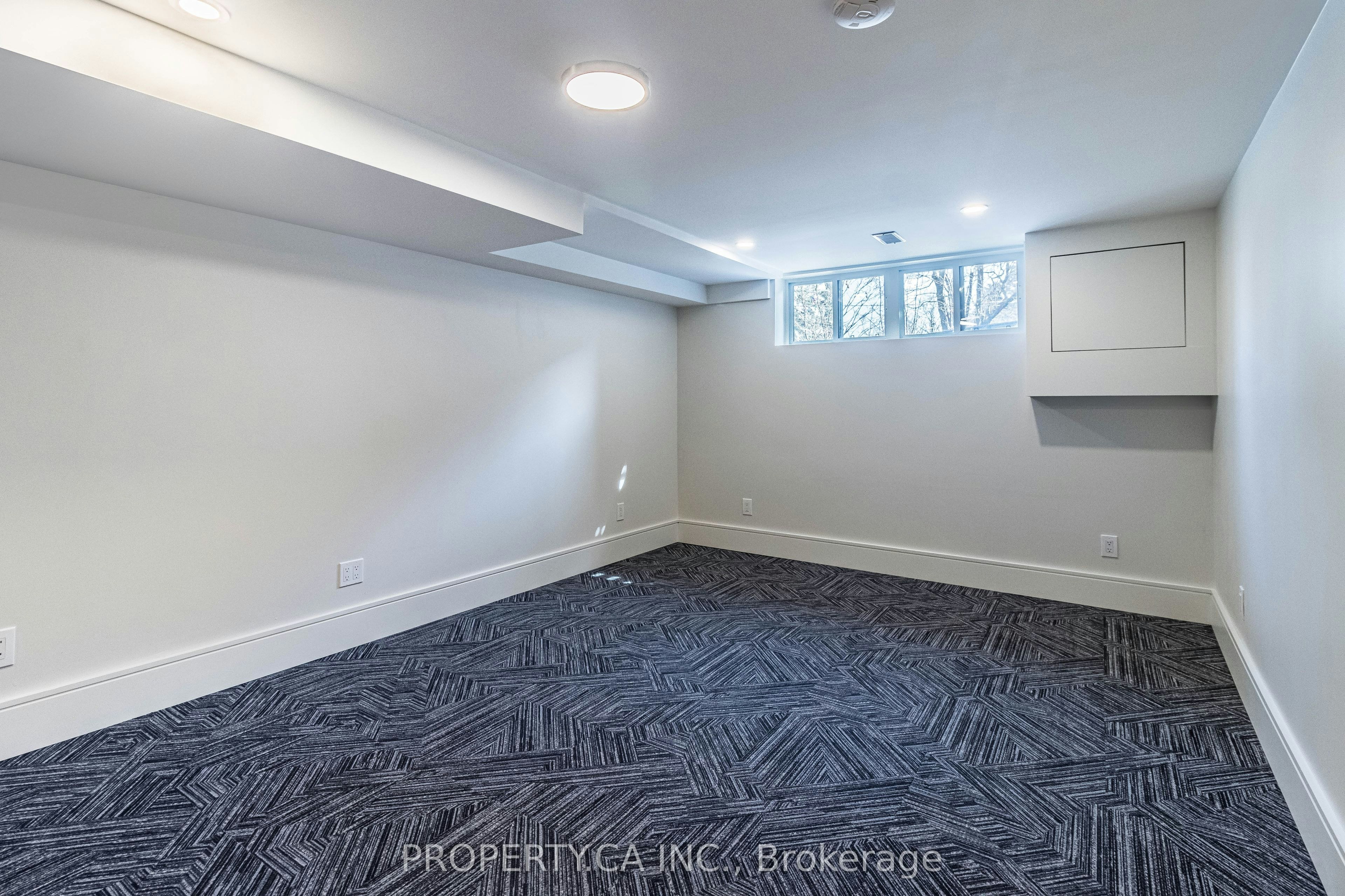 Basement-3470 Enniskillen Circle S, Mississauga, ON, L5C 2N1 - 22
