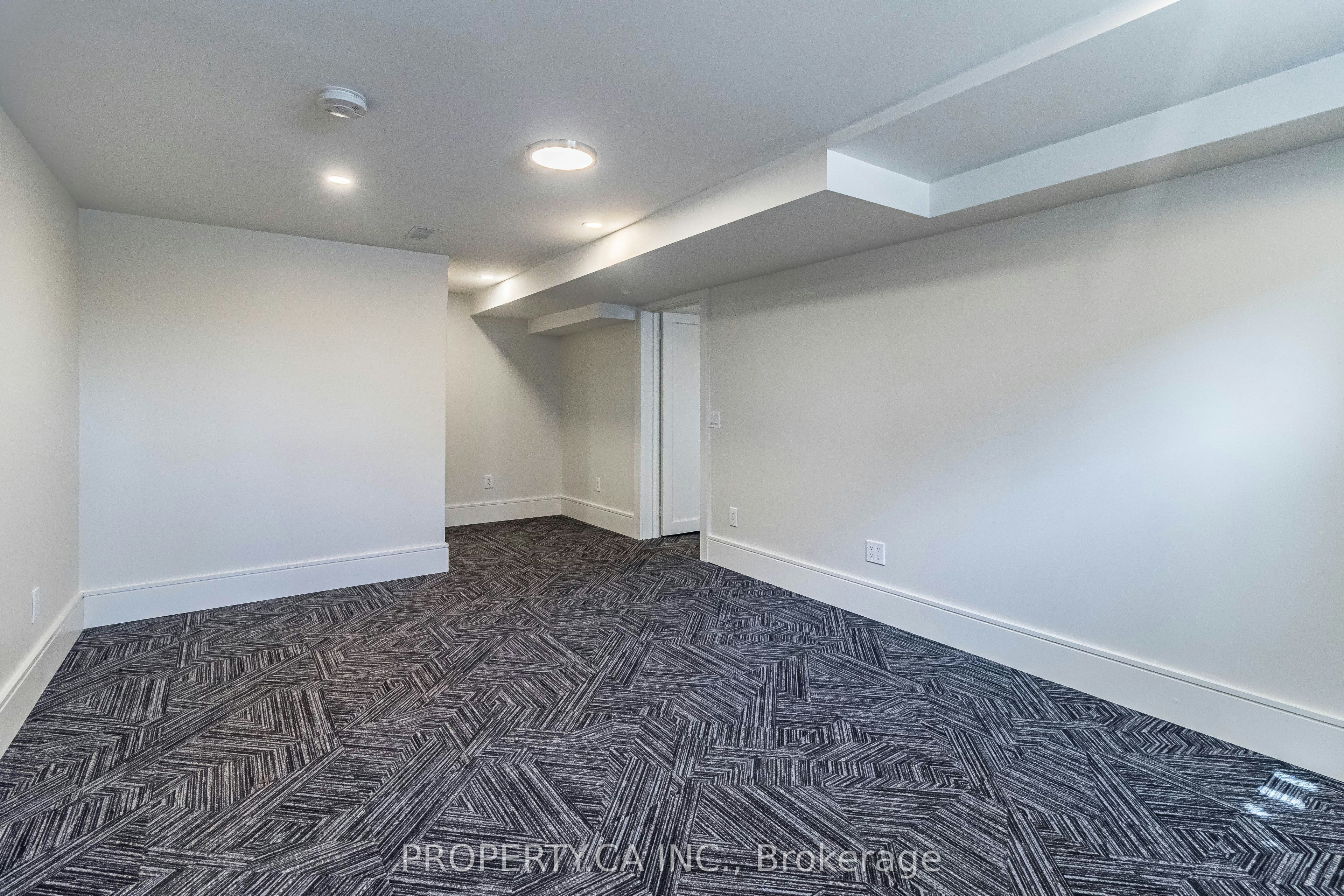 Basement-3470 Enniskillen Circle S, Mississauga, ON, L5C 2N1 - 23