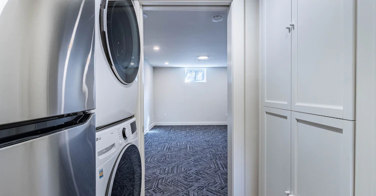 Basement-3470 Enniskillen Circle S, Mississauga, ON, L5C 2N1 - 19