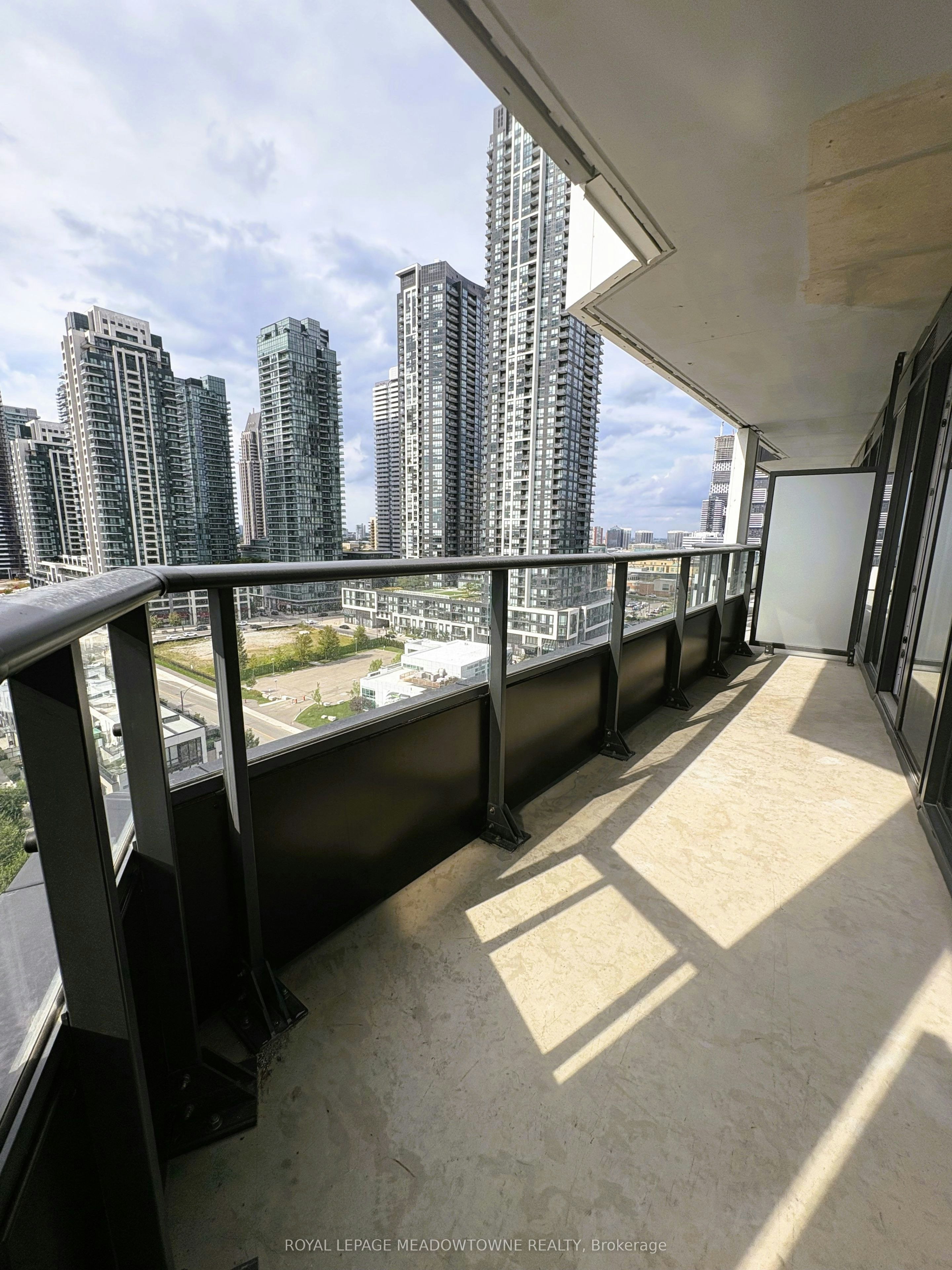 1103-448 Burnhamthorpe Road W, Mississauga, ON, L5B 0R4 - 12
