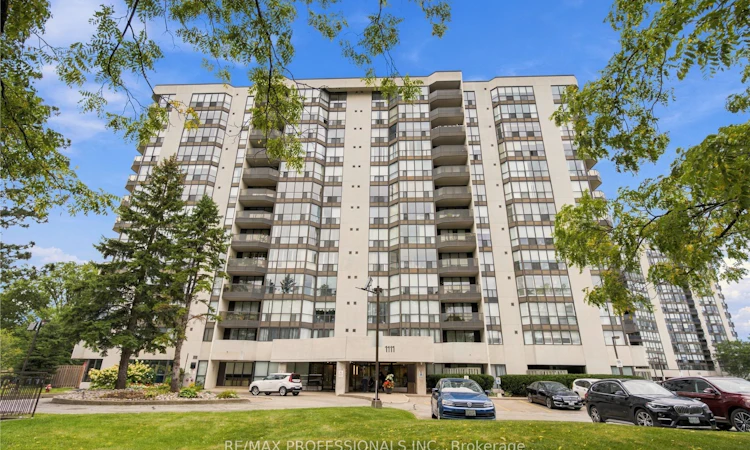 403-1111 Bough Beeches Boulevard