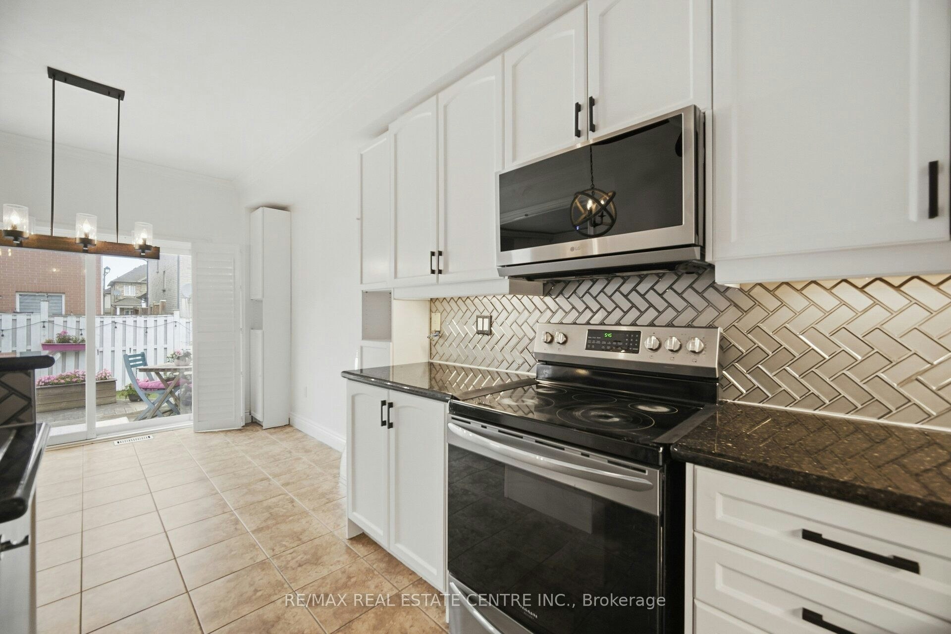 1109 Bonin Crescent, Milton, ON, L9T 0B2 - 18