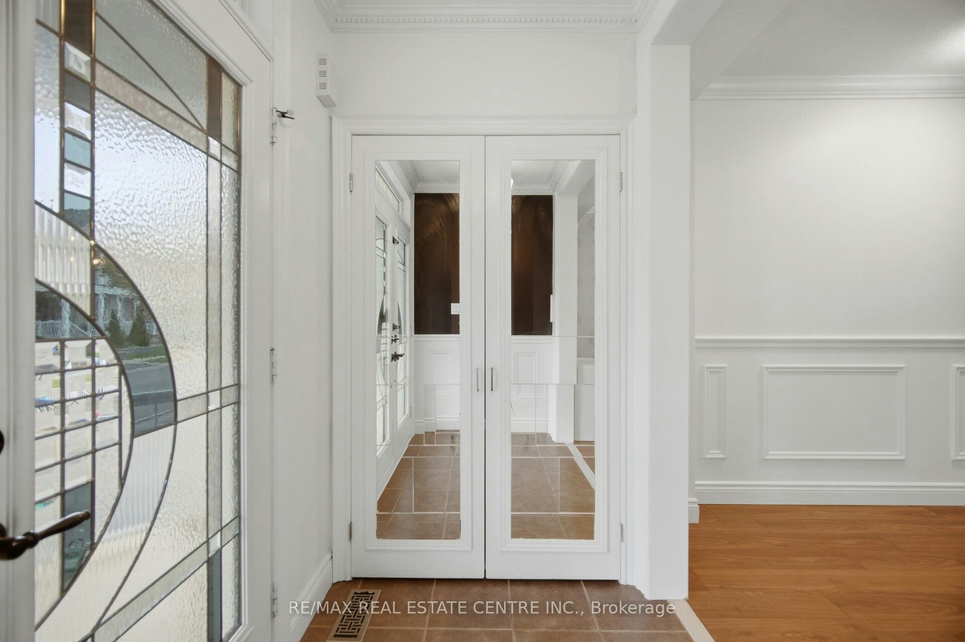 1109 Bonin Crescent, Milton, ON, L9T 0B2 - 5