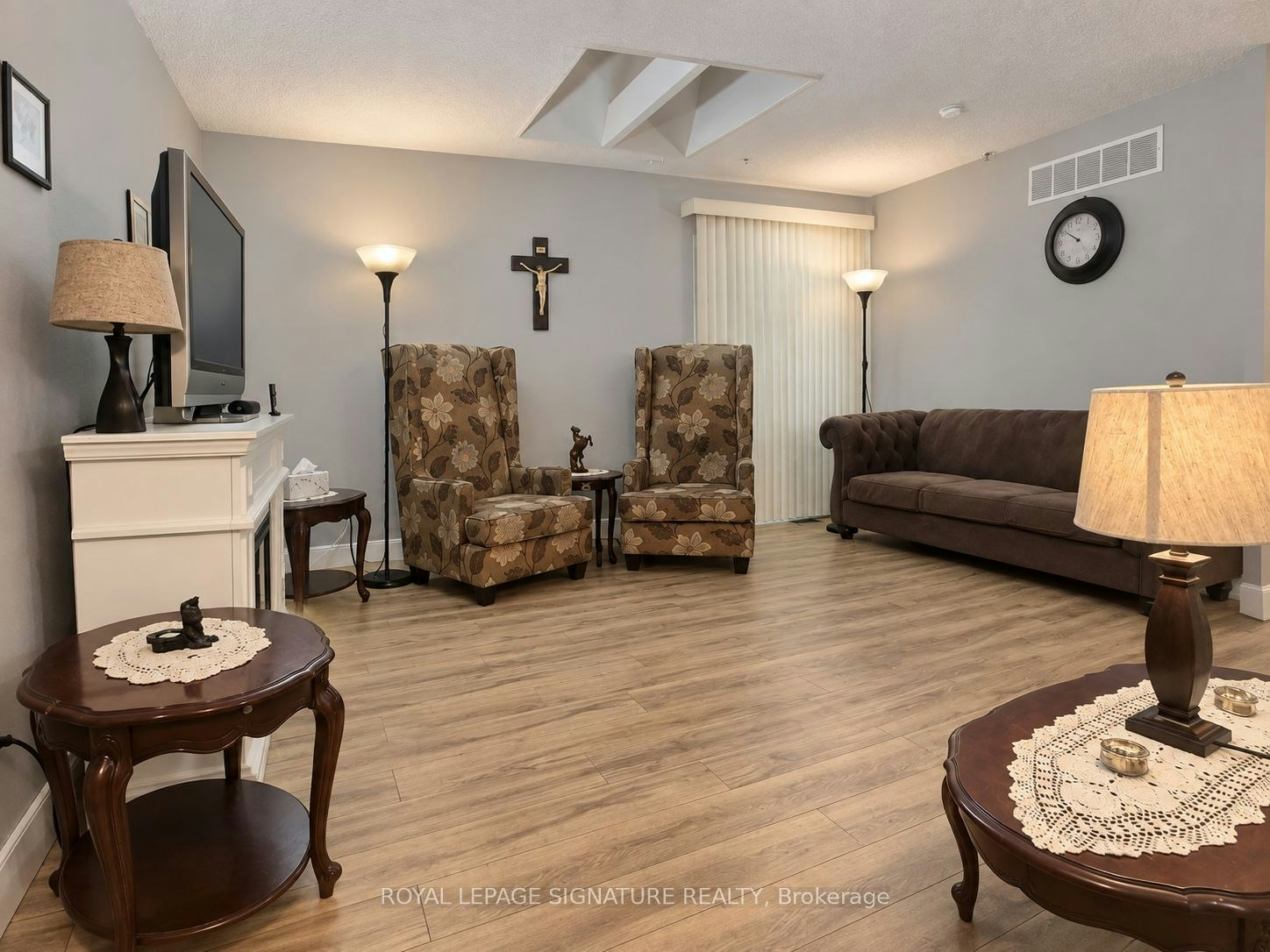 6322 Martel Court, Mississauga, ON, L5N 3H6 - 6