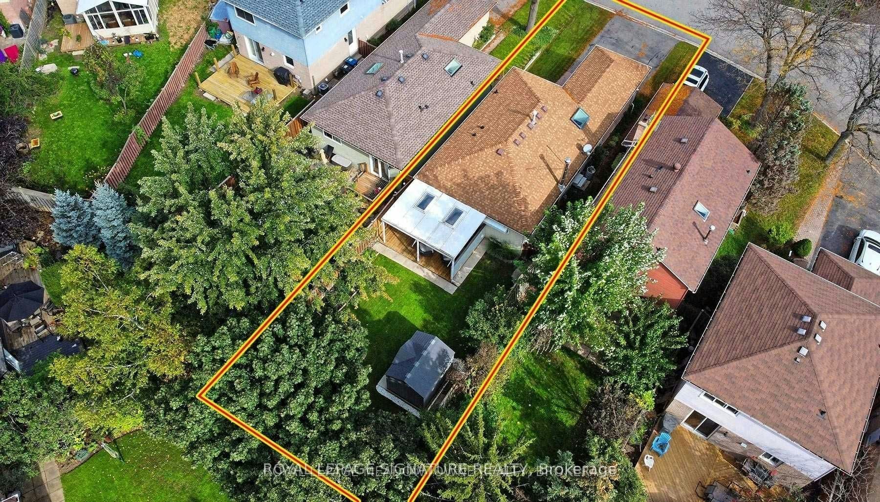 6322 Martel Court, Mississauga, ON, L5N 3H6 - 22