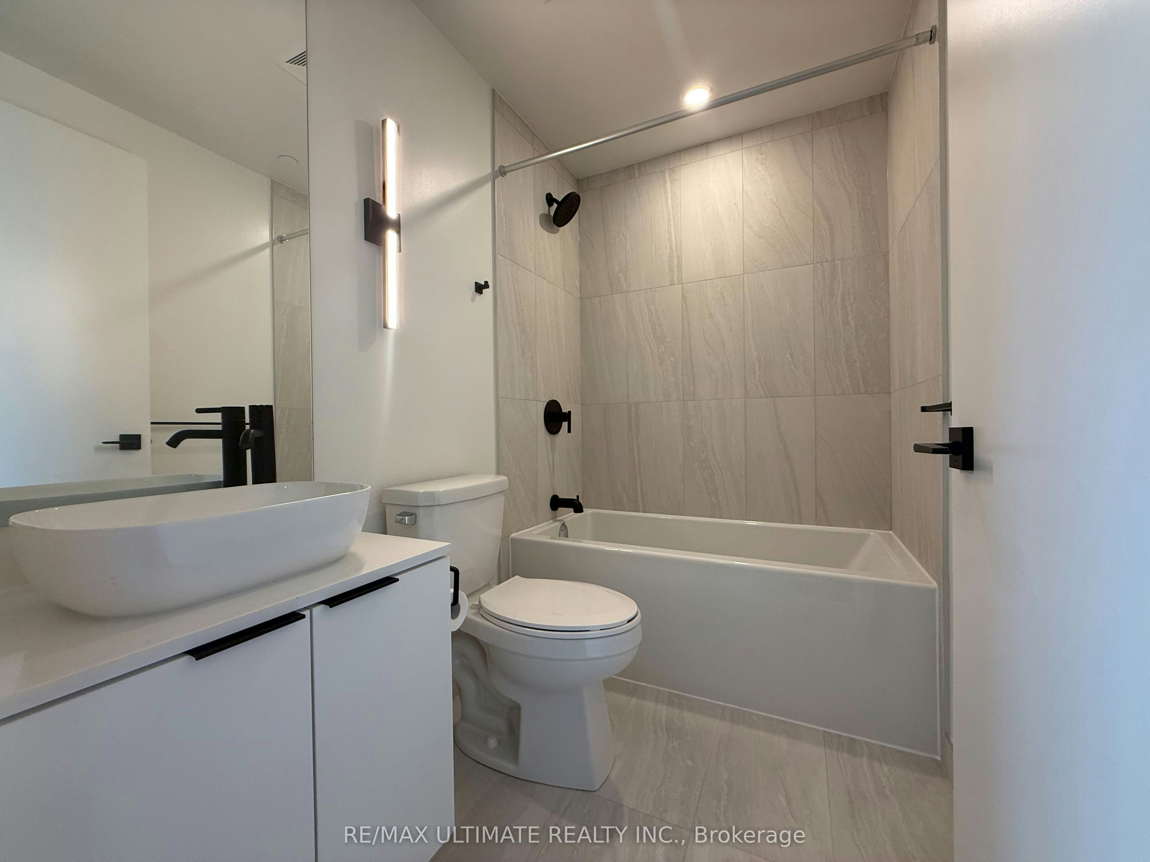 419-1185 Dupont Street, Toronto, ON, M6H 0G5 - 6