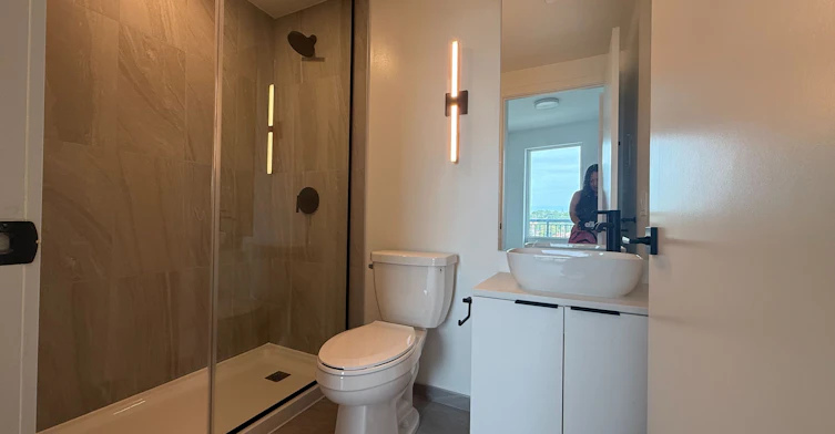 419-1185 Dupont Street, Toronto, ON, M6H 0G5 - 12