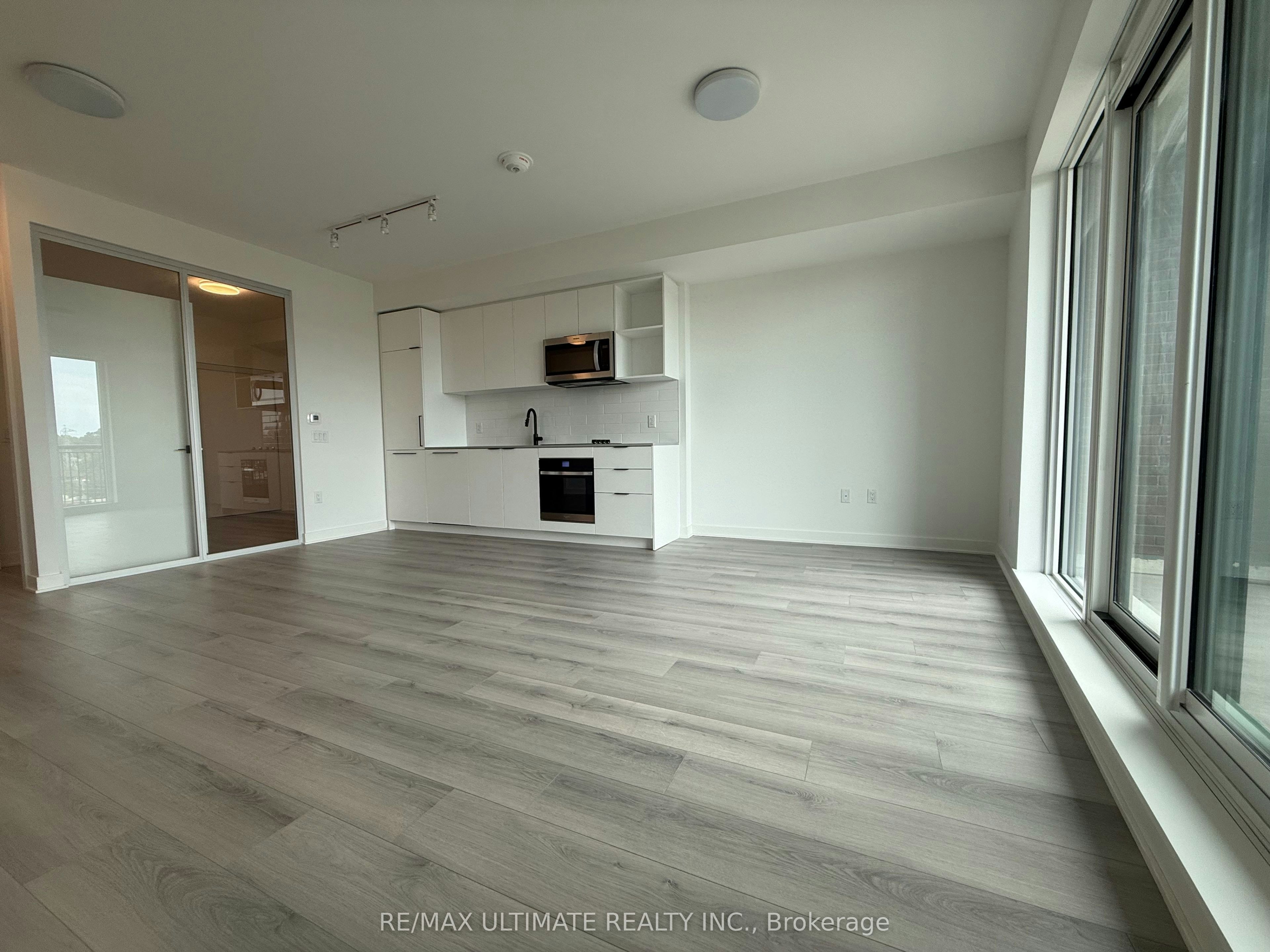 419-1185 Dupont Street, Toronto, ON, M6H 0G5 - 9