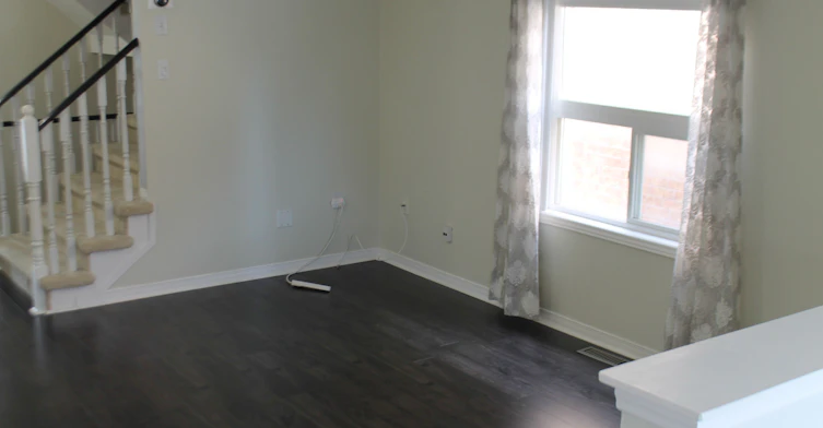 250 Pettigrew Trail, Milton, ON, L9T 5X7 - 2