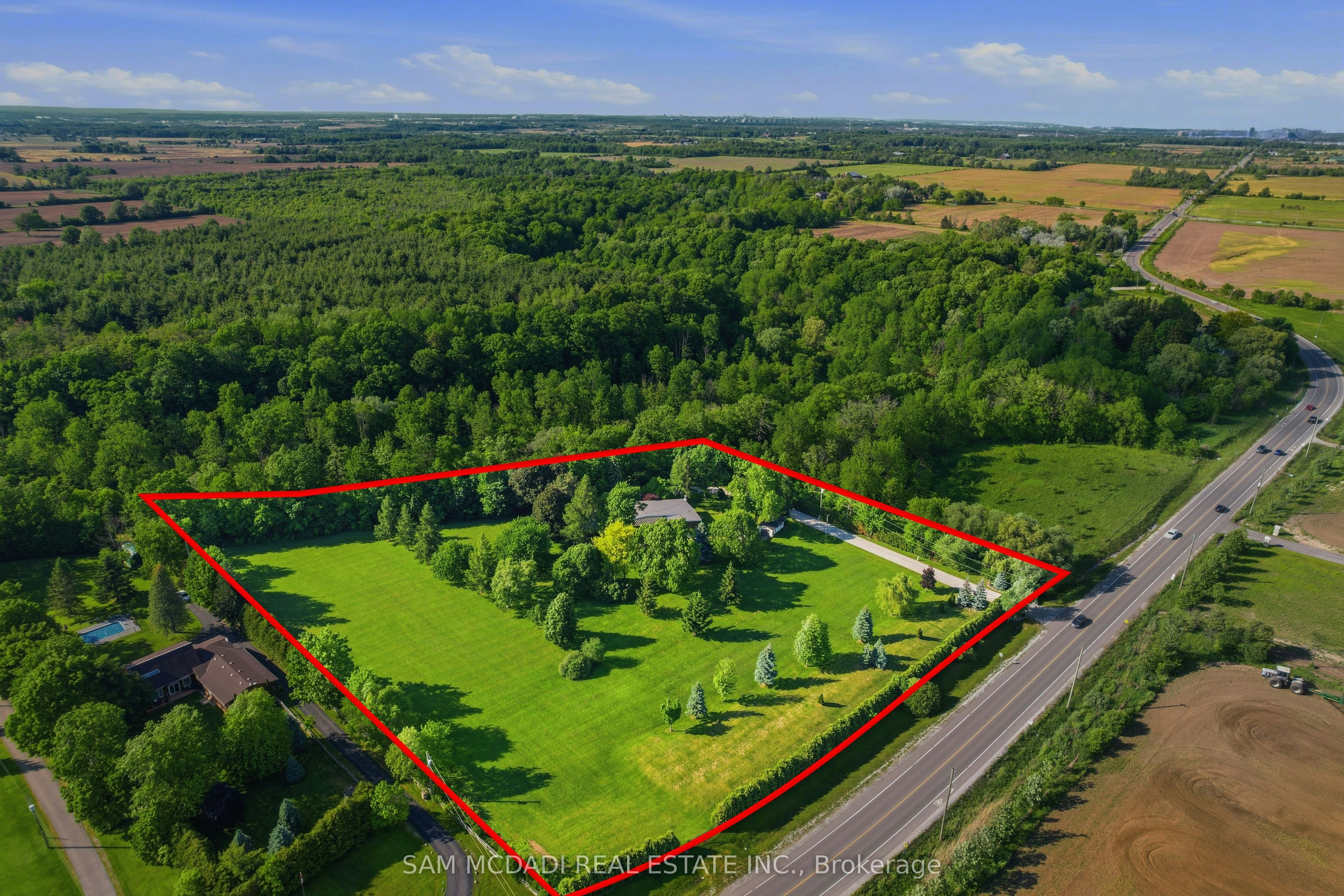 825 Lower Base Line W, Milton, ON, L9E 0T3