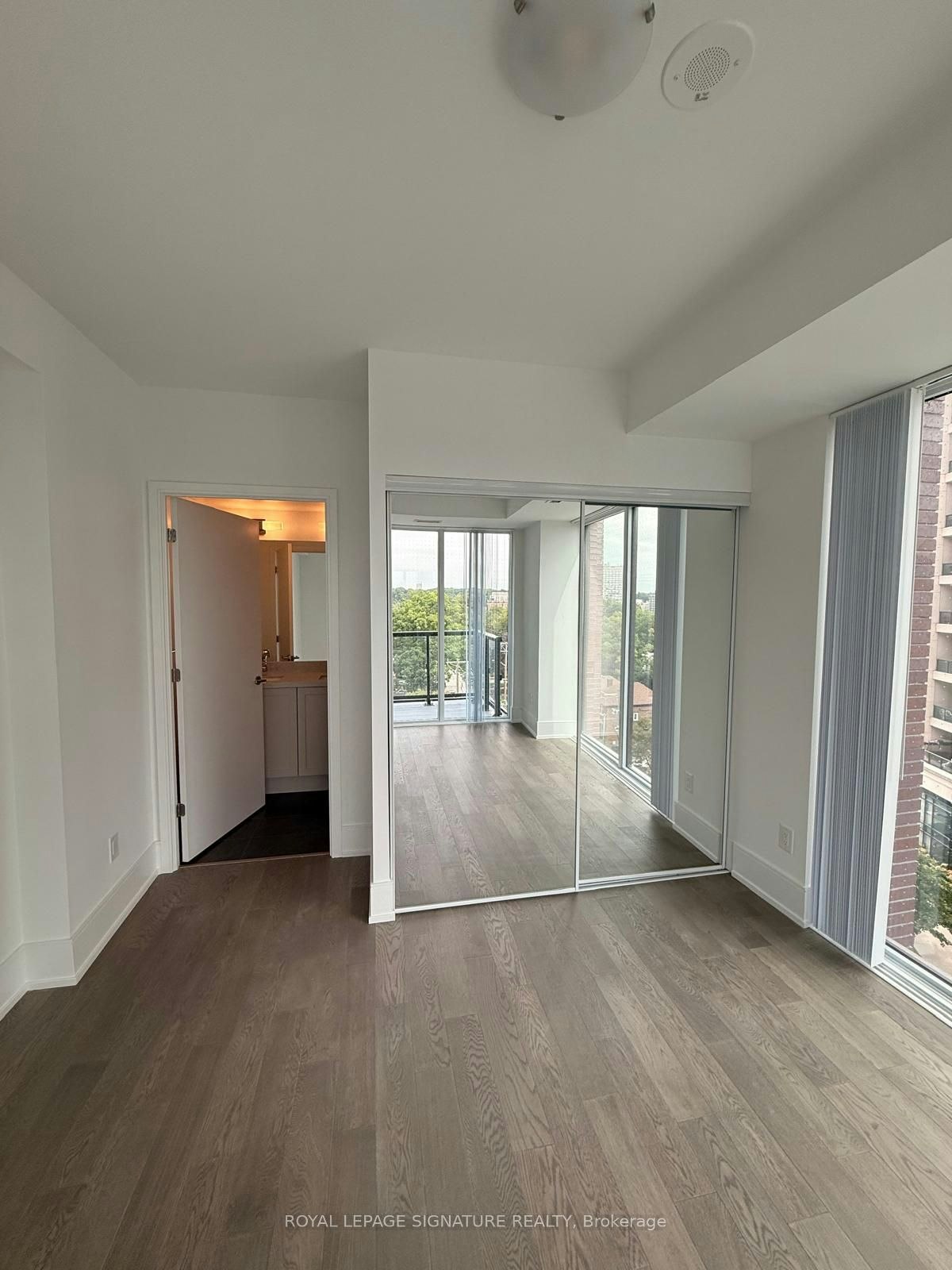321-2452 Bloor Street W, Toronto, ON, M6S 4E4 - 6