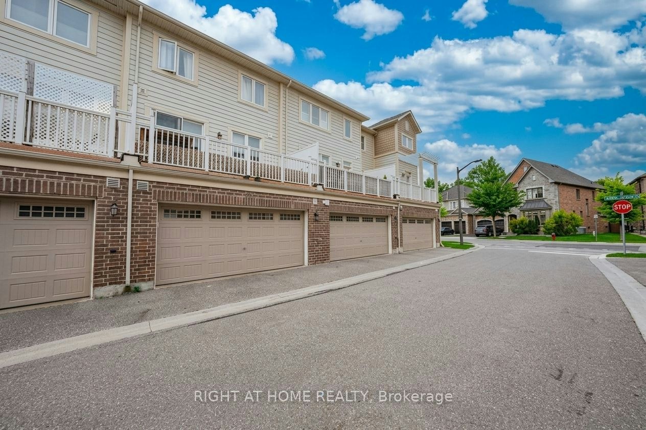 3353 Vardon Way, Oakville, ON, L6M 1R6 - 32