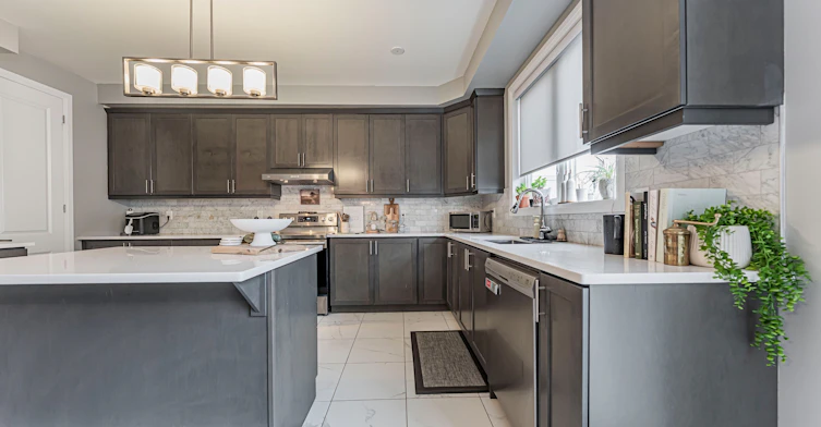 3353 Vardon Way, Oakville, ON, L6M 1R6 - 10
