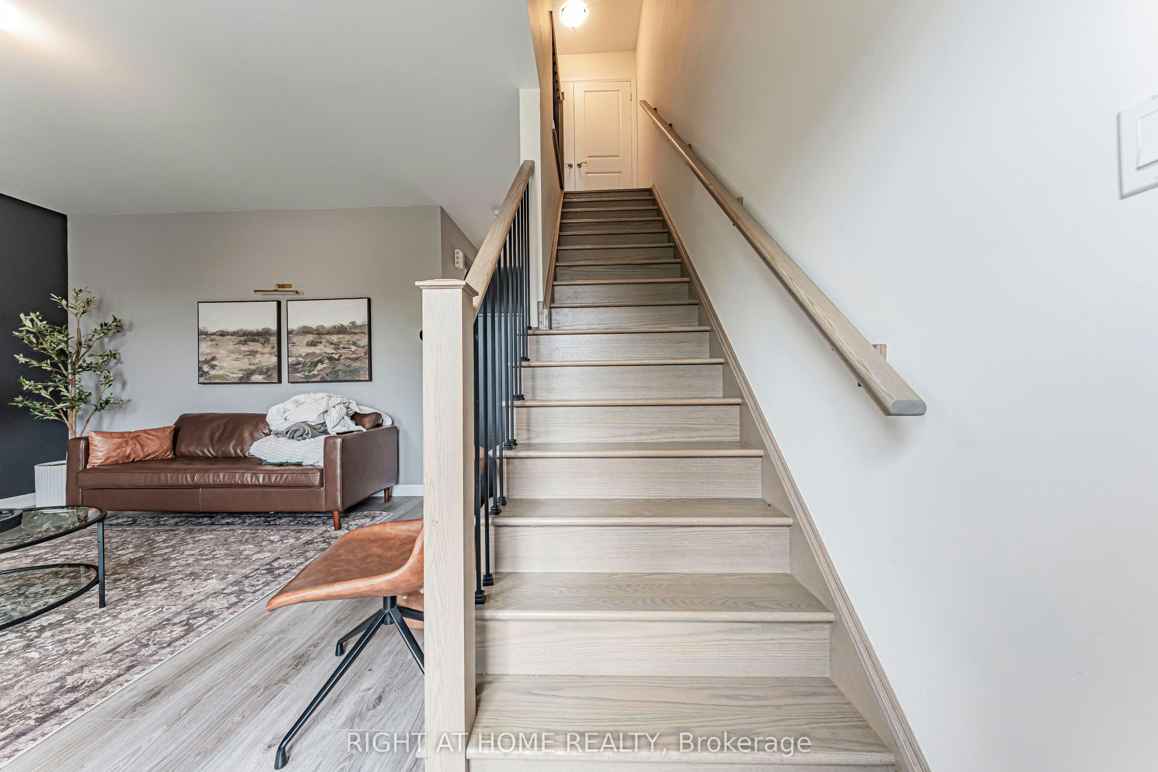 3353 Vardon Way, Oakville, ON, L6M 1R6 - 24