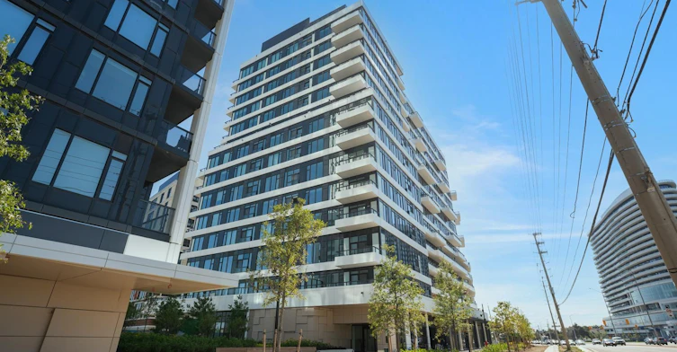 605-2485 Eglinton Avenue W, Mississauga, ON, L5M 2V8 - 2