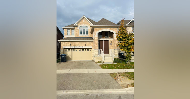 Upper-121 Bonnieglen Farm Boulevard, Caledon, ON, L7C 4B8