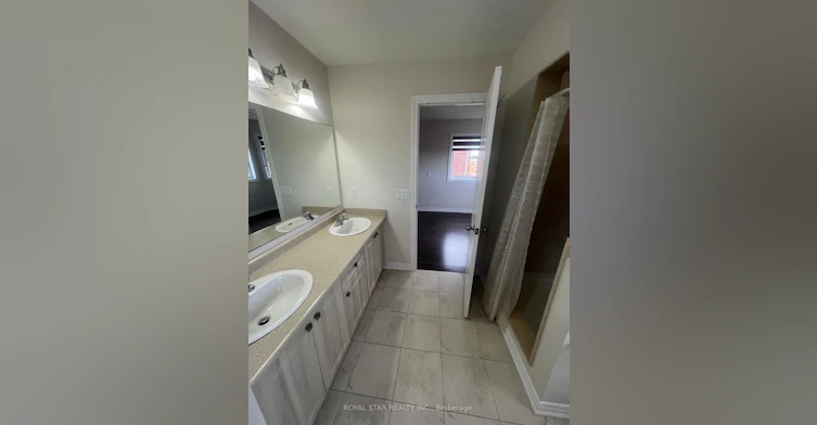 Upper-121 Bonnieglen Farm Boulevard, Caledon, ON, L7C 4B8 - 24