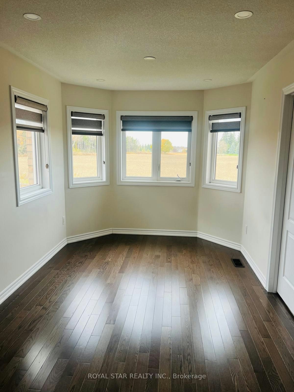 Upper-121 Bonnieglen Farm Boulevard, Caledon, ON, L7C 4B8 - 16