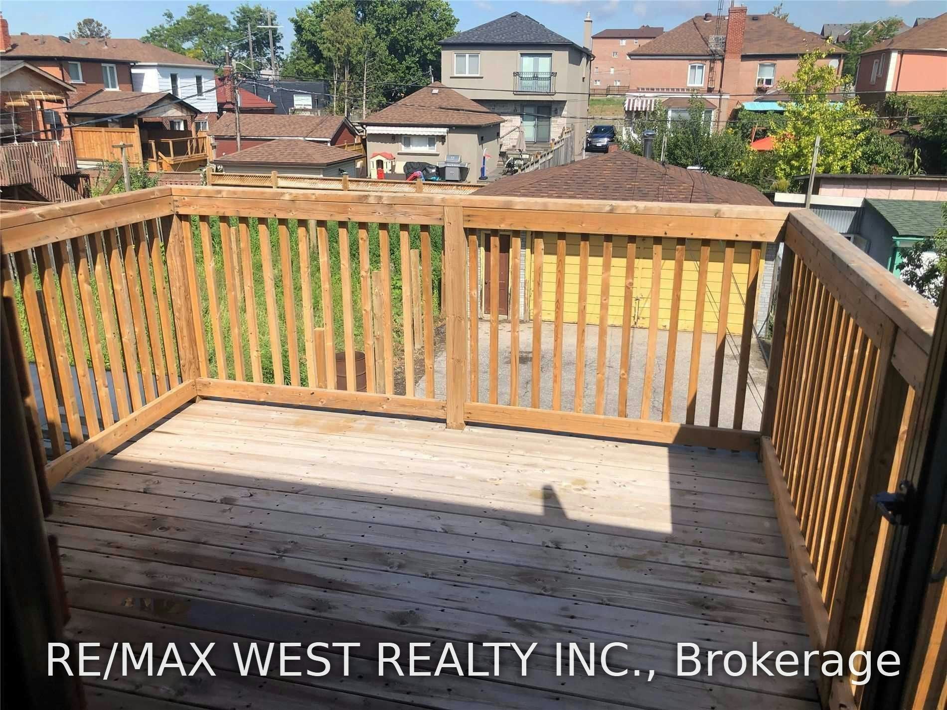 184 Donald Avenue, Toronto, ON, M6M 1K4 - 3